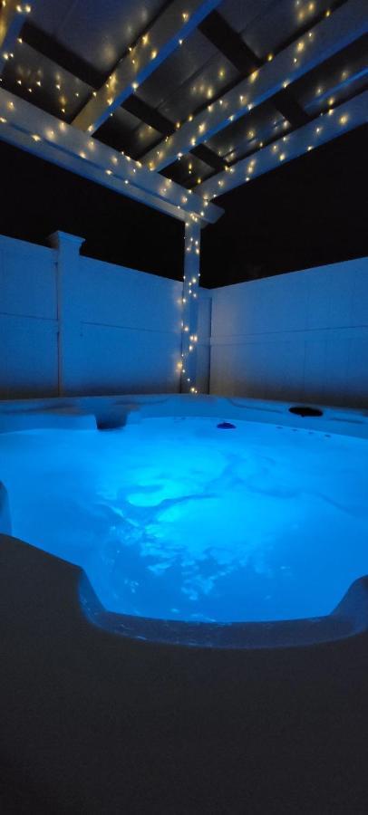 Hot Tub- 80'S Arcade- Pool Table- Historic Downtown- 7 Car Parking Villa St. Augustine Kültér fotó